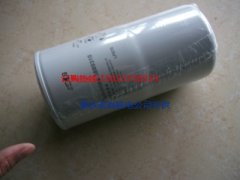 康明斯KTA19-M550柴油机机油滤清器3889310
