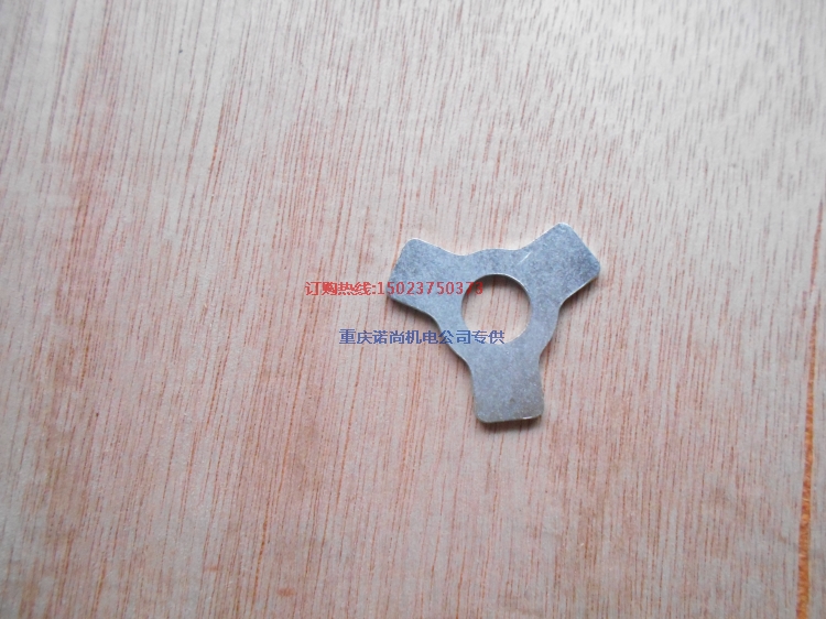 331E矿用车康明斯KTA38-C1050锁片109319