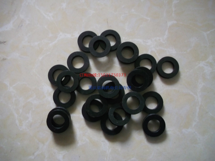 川汽CQ4300牵引车康明斯NTC-330E20平垫3628001