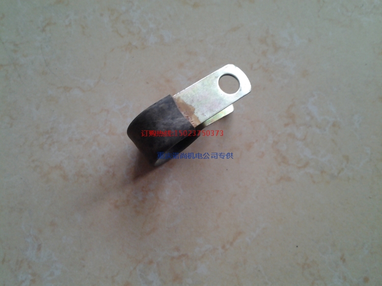 XC4190牵引车康明斯NTC-350夹子3883391