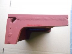 泰雷克斯3307矿用车康明斯KTA19-C525飞轮壳支架3018137