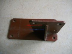 800KW发电机组康明斯KTA38-G5支架3634008