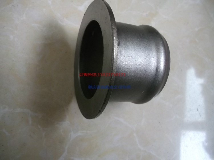 康明斯船机KTA38-G2M海水泵接头3008815