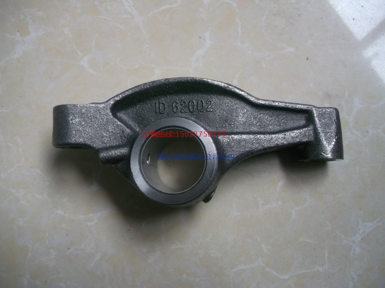 康明斯KTA19-M470船舶推进机摇臂3053479