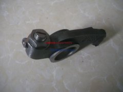 康明斯M11-C300S10发动机摇臂4003913