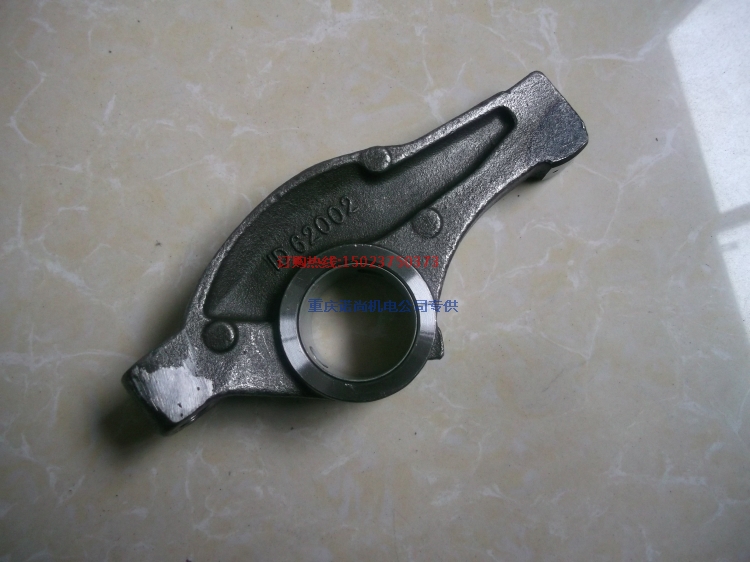 康明斯KTA19-G2发电机组摇臂3053477