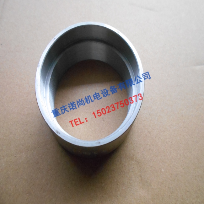 宁波康明斯KTA19轮毂轴承隔套3002211