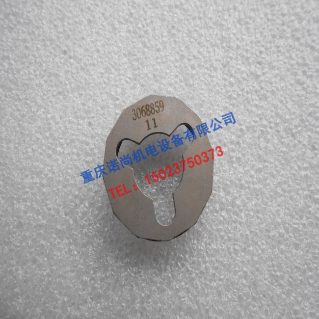 蚌埠康明斯NTA855喷油器盖3068859锁盖