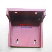 康明斯NTA855-C280挖机发动机变扭冷却器支架4061178