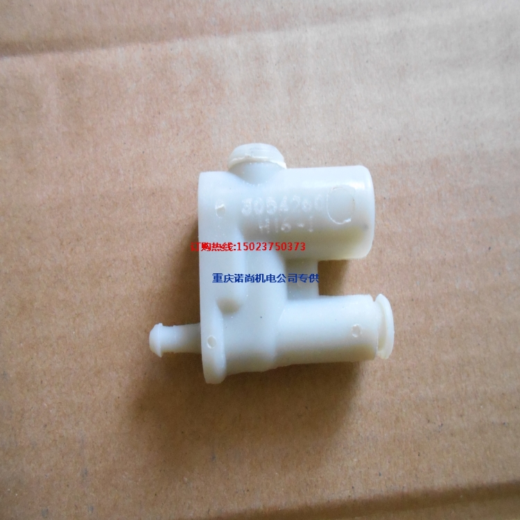 康明斯发动机NT855燃油输油管供油接头橡胶接头3054260