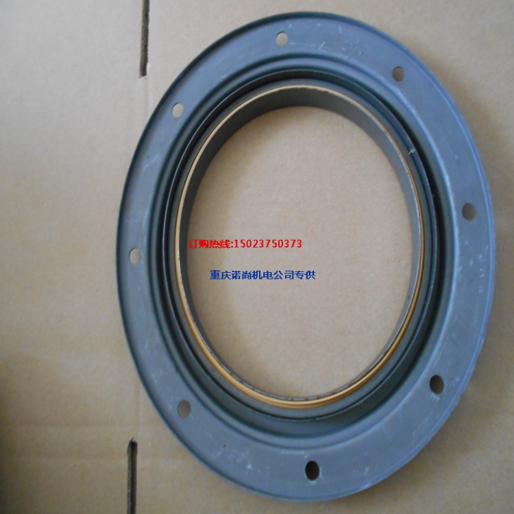 重庆康明斯机械配件发动机组曲轴后油封3099421