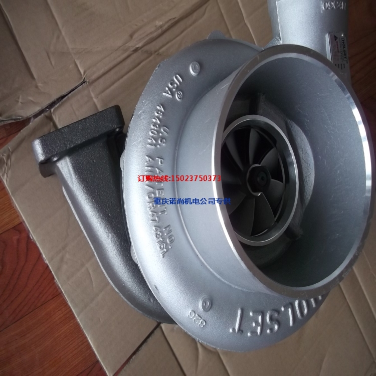 康明斯QSC8.3康明斯增压器3529032